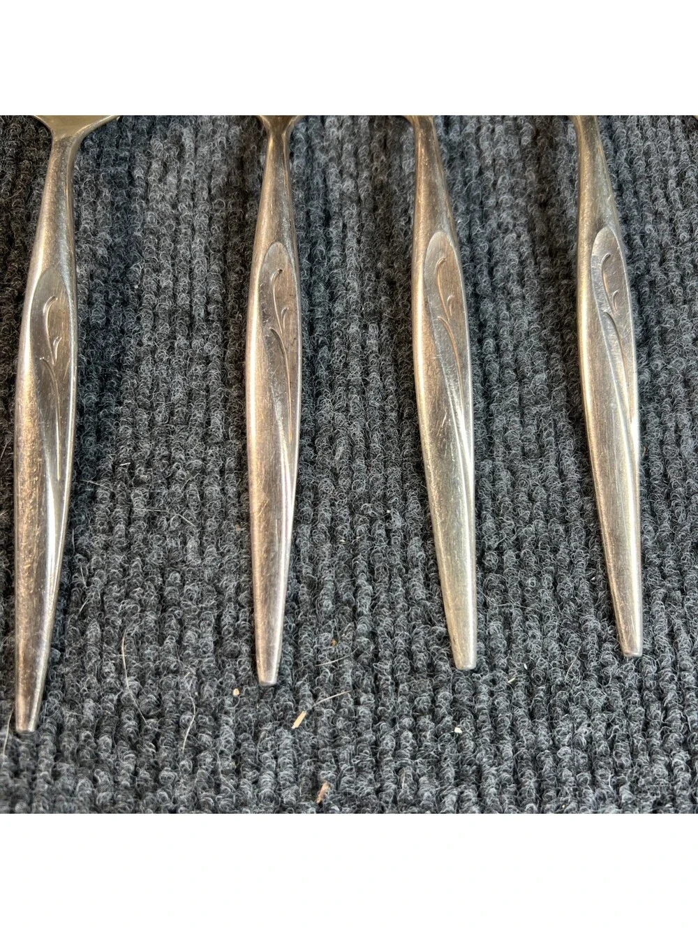 oneida stainless flatware  Mixed Selection Of 6 Serving Spoons & 1 Fork